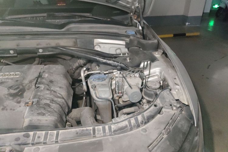 奥迪Q5 2011款 2.0TFSI 舒适型局部细节9007