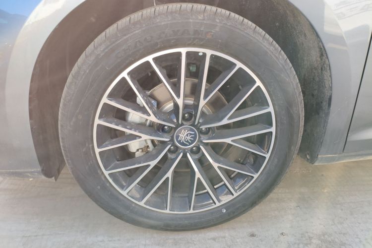 比亚迪 秦L 2024款 DM-i 120KM卓越型车身外观6007