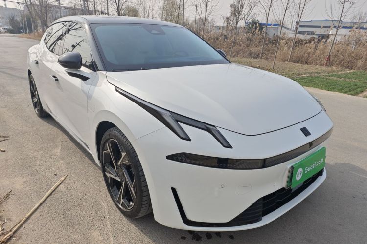 领克07 2024款 EM-P 126长续航 Ultra车身外观3