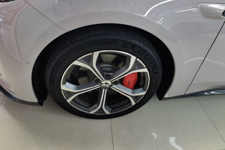 蔚来ET5 2022款 75kWh车身外观6007