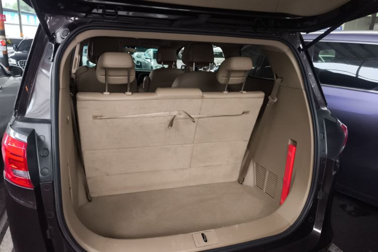 别克GL8 2017款 ES 28T 尊享型 国V局部细节23