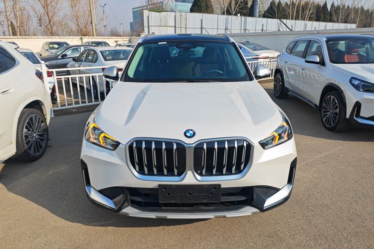 宝马X1 2023款 sDrive25Li X设计套装车身外观2