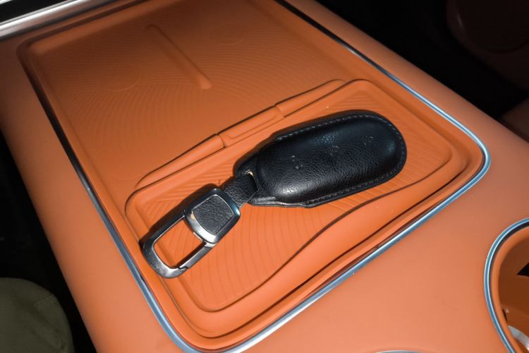 理想汽车 理想L7 2023款 Max中控内饰7001