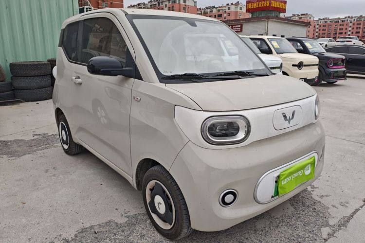 五菱汽车 宏光MINIEV 2024款 第三代 215km 青春版车身外观6002