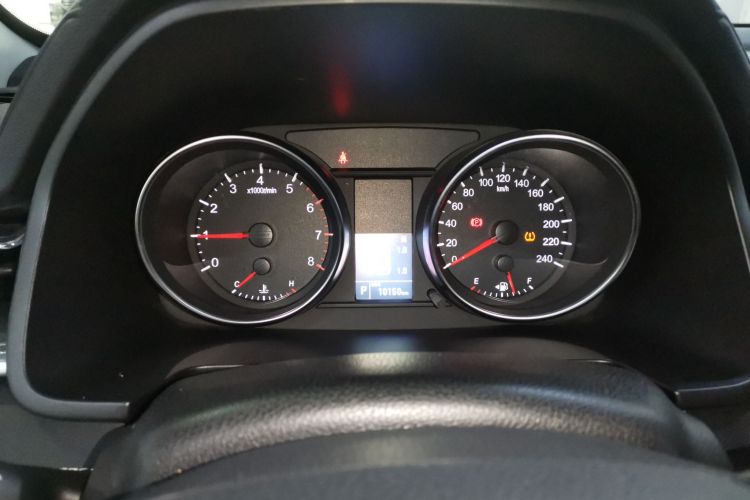 哈弗M6 2021款 PLUS 1.5T DCT智享型中控内饰14