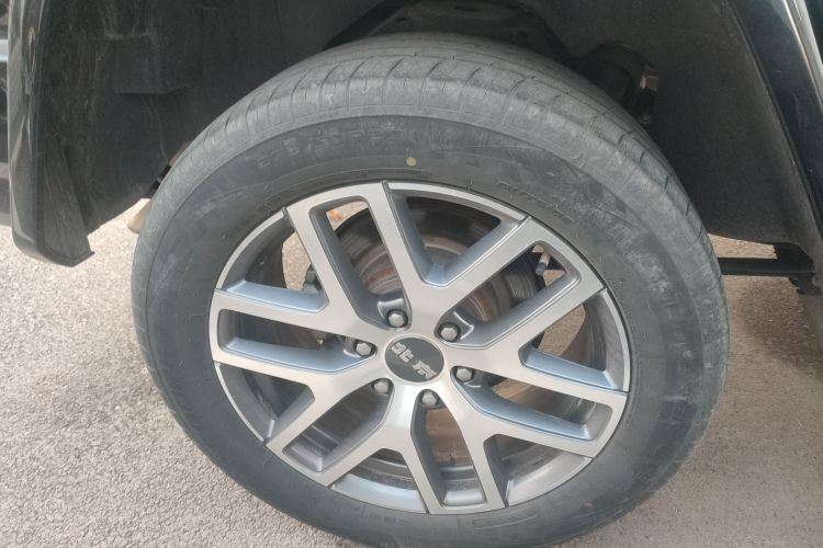 北京BJ80 2020款 3.0T 自动至尊版车身外观6008