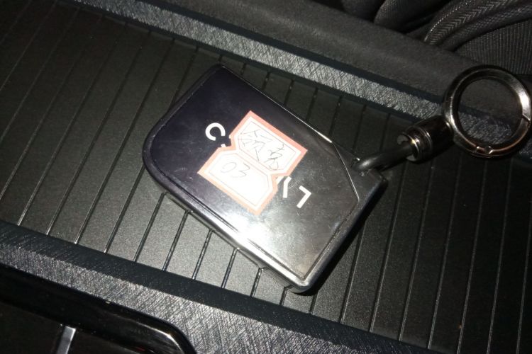 领克03 2025款 1.5TD DCT冠军版Pro中控内饰11