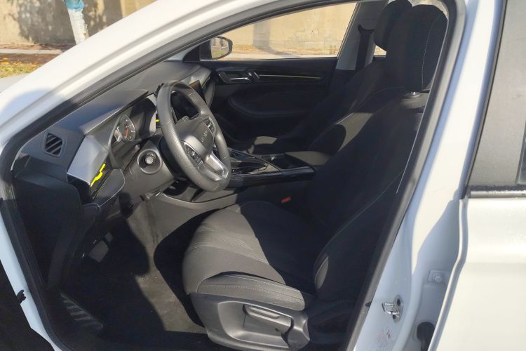 荣威i5 2021款 1.5L CVT铂金版局部细节19