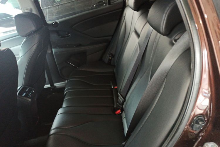 讴歌CDX 2016款 1.5T 两驱悦享版中控内饰7002