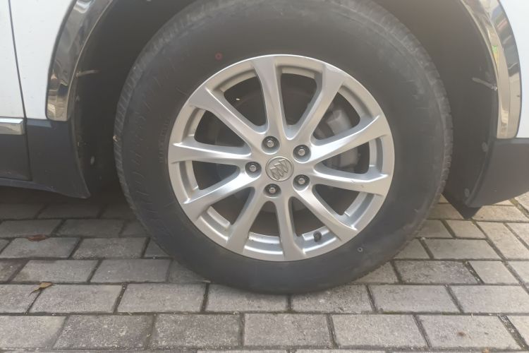 别克 昂科威 2015款 20T 四驱精英型车身外观10