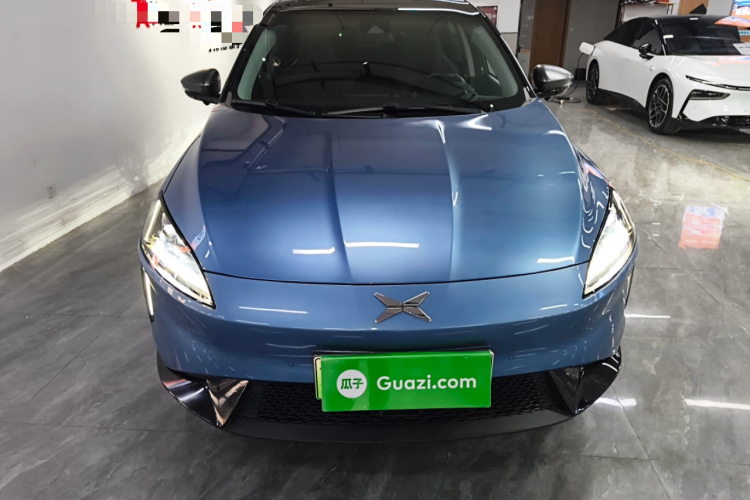 小鹏G3 2019款 尊享版车身外观2