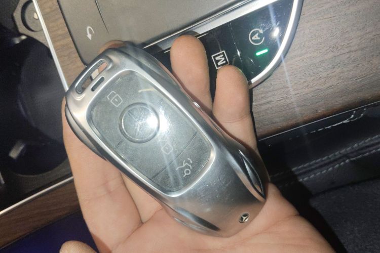 奔驰GLC 2021款 GLC 300 L 4MATIC 动感型中控内饰11