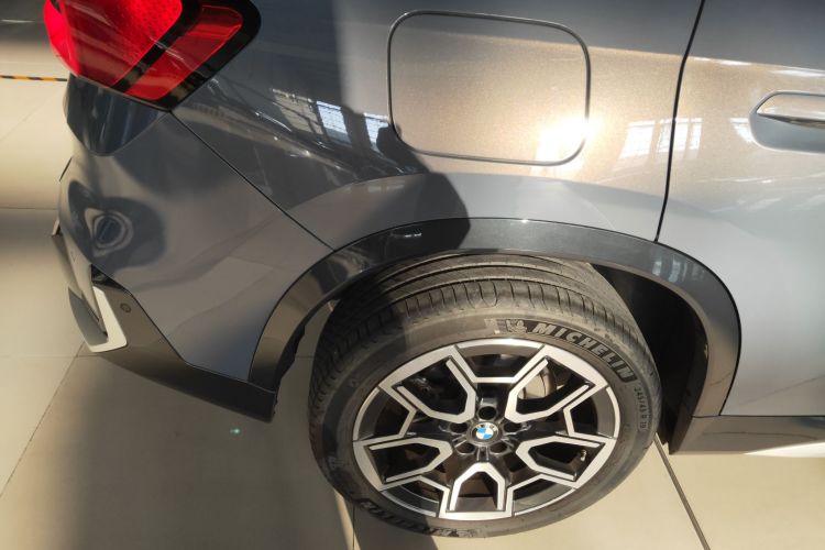 宝马X1 2024款 sDrive25Li X设计套装车身外观6002