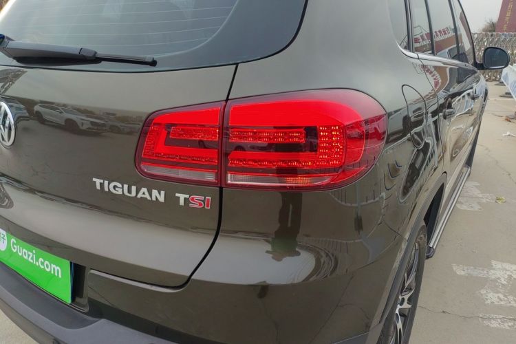 大众 途观 2015款 1.8TSI 自动两驱豪华型车身外观6006