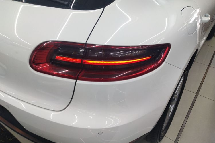 保时捷 2017款  Macan 2.0T车身外观6006