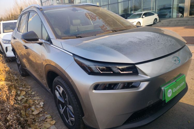 埃安 AION V 2024款 Plus 70 星耀版 磷酸铁锂车身外观3