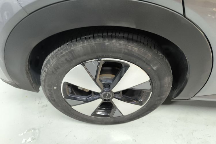 比亚迪 海豚 2023款 420km 时尚版车身外观6008