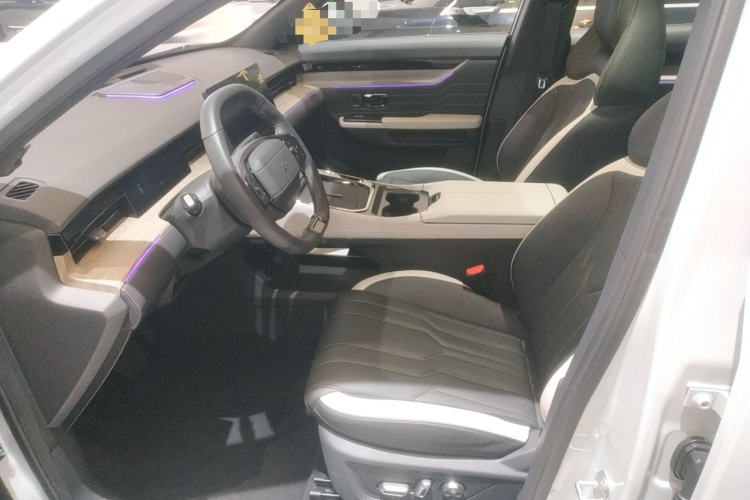 捷途山海L6 2024款 1.5TD DHT ULTRA中控内饰19