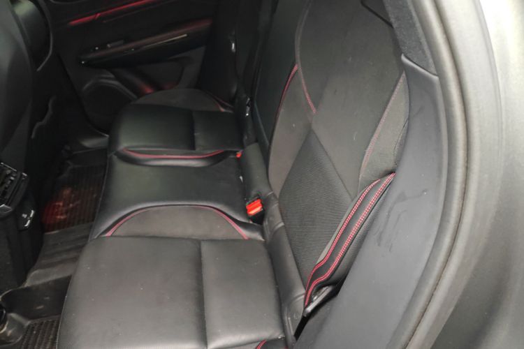 领克05 2020款 2.0TD 四驱劲Halo中控内饰21