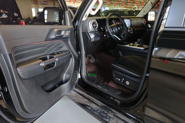 坦克300 2024款 2.0T 征服者中控内饰7003