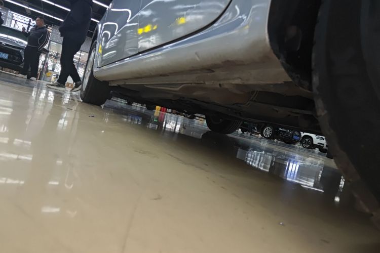 大众 朗逸 2013款 经典 1.6L 手动风尚版局部细节9002