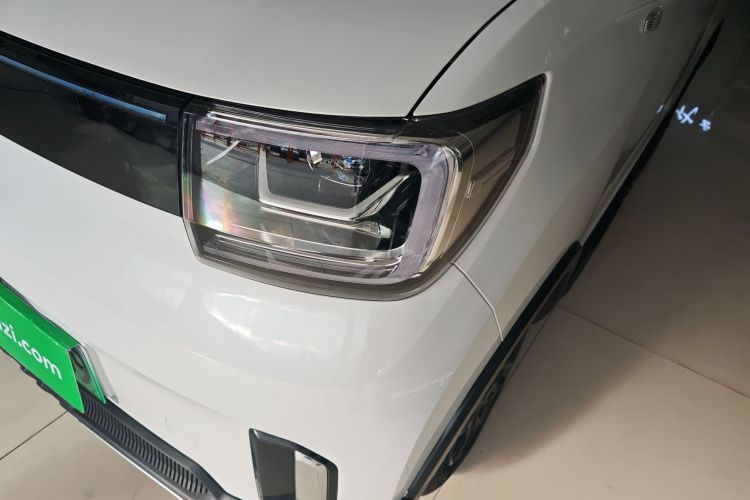 五菱汽车 宏光MINIEV 2022款 GAMEBOY 200km 玩咖款 磷酸铁锂局部细节36