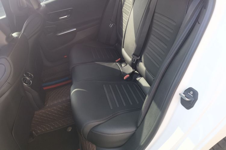 奔驰C级 2022款 改款 C 200 L 运动版中控内饰21