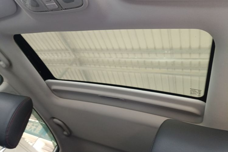 长安 逸动 2016款 1.6L 手动风尚型中控内饰22