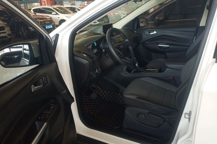 福特 翼虎 2017款 EcoBoost 180 两驱精翼型中控内饰20