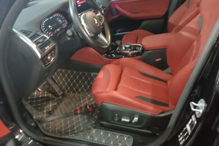 宝马X3 M 2022款 X3 M雷霆版中控内饰19