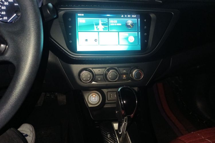 日产 蓝鸟 2019款 1.6L CVT智联智酷版 国V中控内饰16