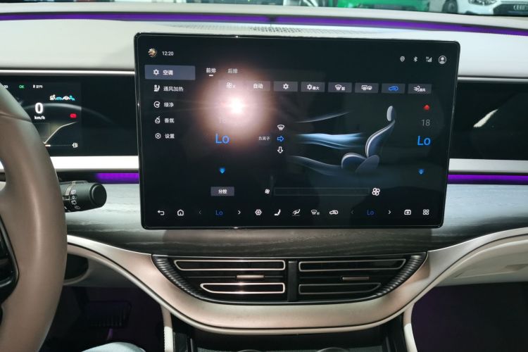 腾势D9 2022款 DM-i 970 四驱尊荣型中控内饰16