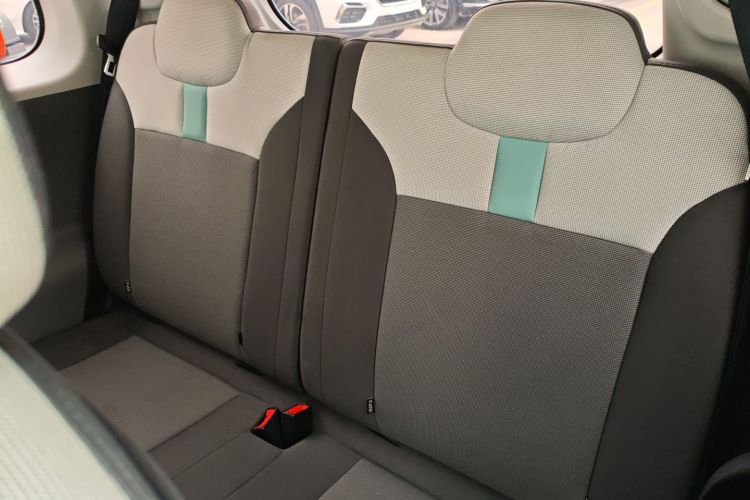 长安启源 长安Lumin 2022款 210km 香甜款中控内饰21