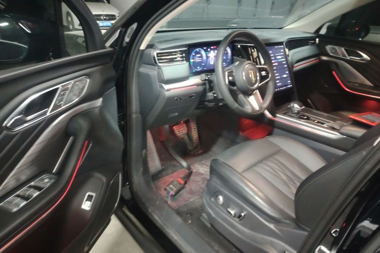 红旗HS7 PHEV 2024款 2.0T PHEV 两驱旗享版 7座中控内饰7003