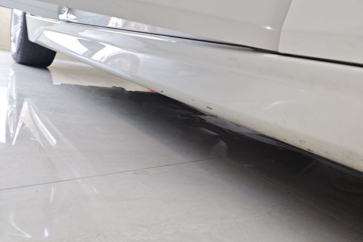 宝马3系 2017款 320i M运动型局部细节9001