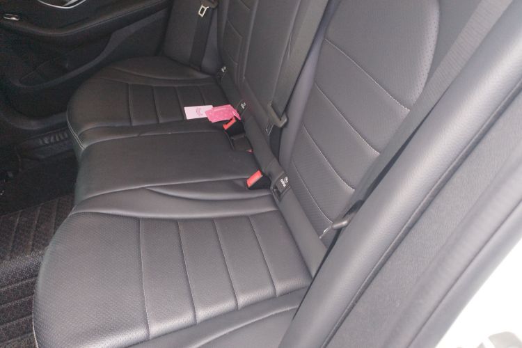 奔驰C级 2019款 改款 C 260 L 运动版中控内饰7004