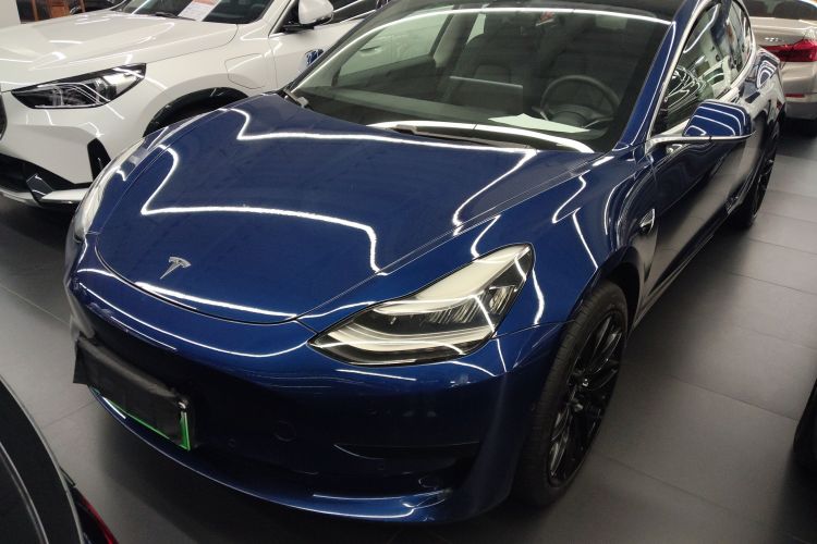 特斯拉 Model 3 2020款 改款 标准续航后驱升级版车身外观1
