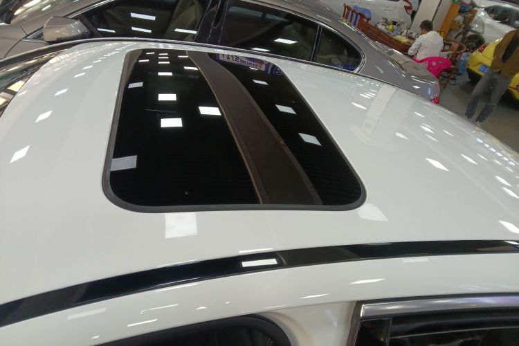 奔驰C级 2020款 改款 C 200 L 时尚型运动版局部细节57