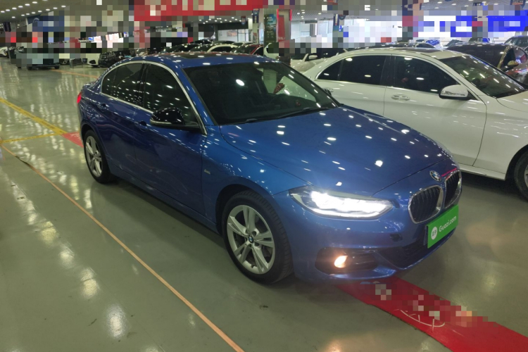 宝马1系 2017款 118i 设计套装型车身外观3