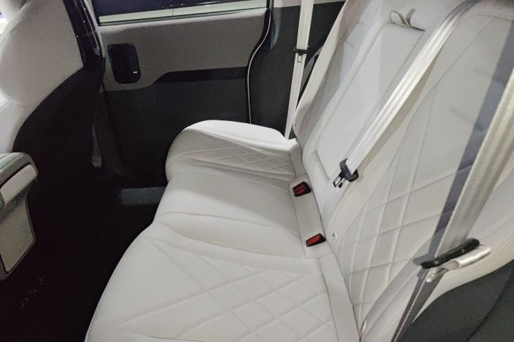 ARCFOX极狐 极狐考拉S 2024款 AIR中控内饰21