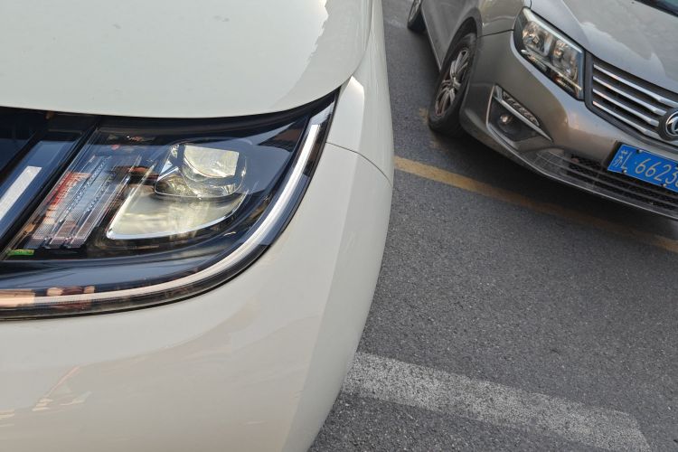 比亚迪 海豚 2023款 420km 时尚版局部细节36