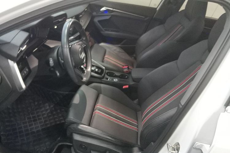 奥迪A3 2021款 Sportback 35 TFSI 时尚运动型中控内饰19