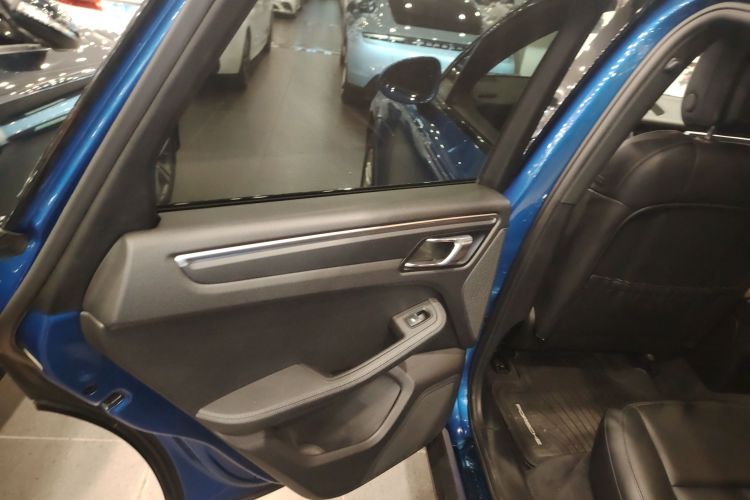 保时捷 2018款 Macan 2.0T中控内饰7008