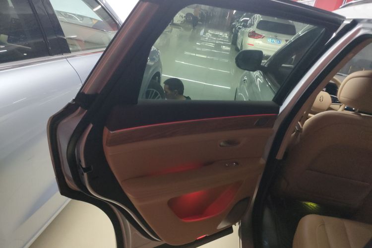 鸿蒙智行 问界M7 2024款 1.5T 智驾四驱Ultra版 5座中控内饰7008