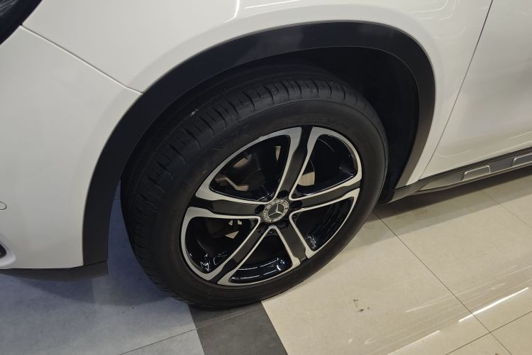 奔驰GLA 2018款 GLA 200 时尚型车身外观6007