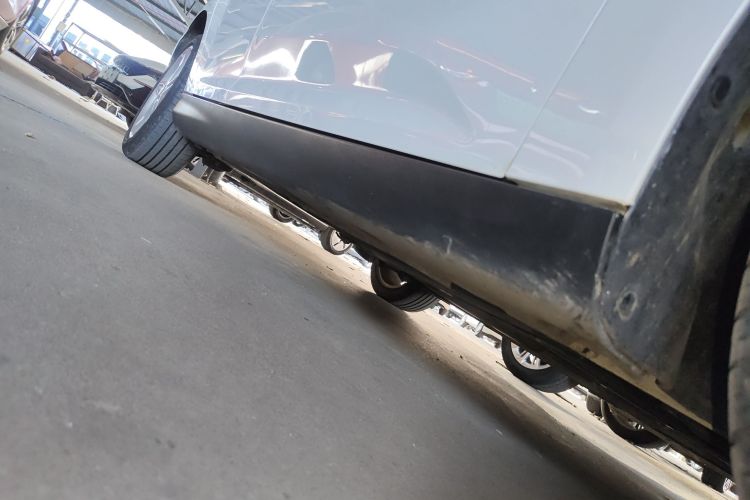 福特 福克斯 2020款 两厢经典 1.5L 自动风尚型局部细节9001