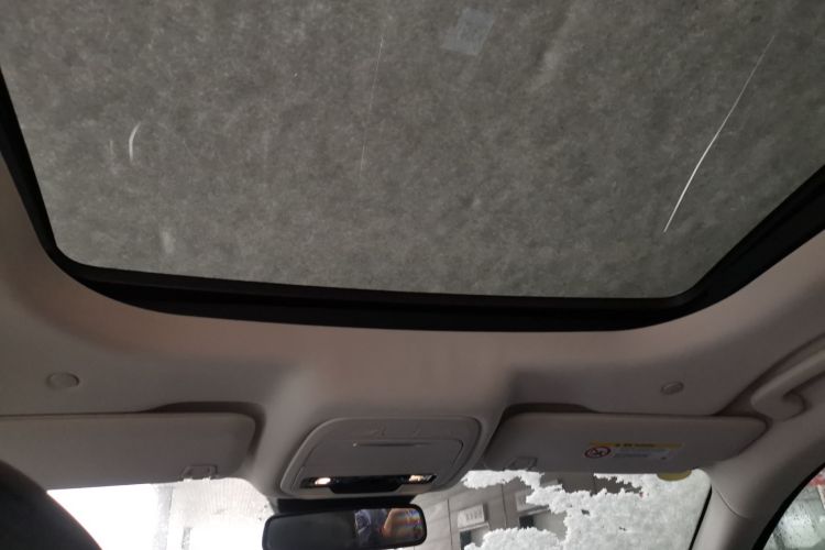 福特 2025款 锐界L 2.0T EcoBoost E混动四驱七座至尊型局部细节22