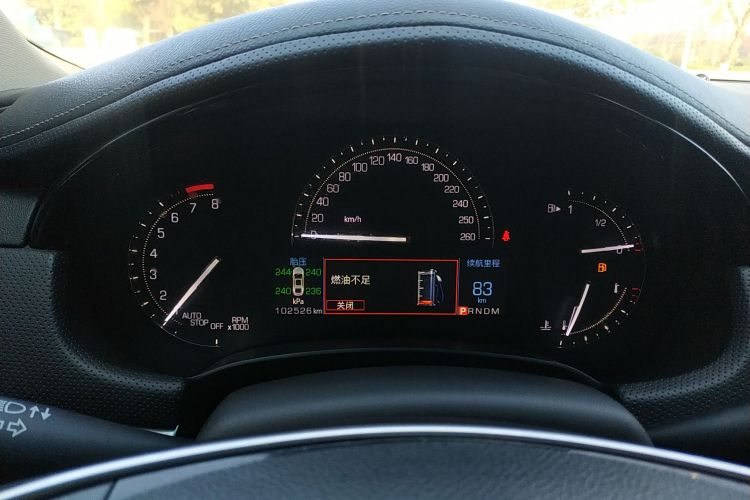 凯迪拉克XTS 2018款 28T 技术型中控内饰14