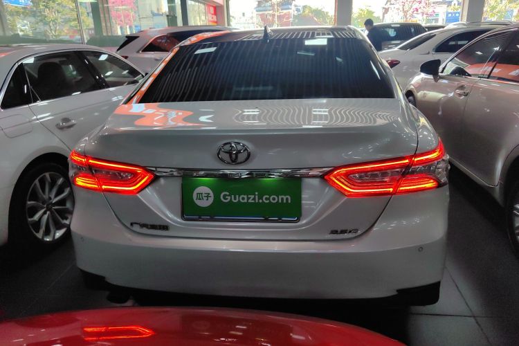 丰田 凯美瑞 2021款 2.5G 豪华版车身外观6