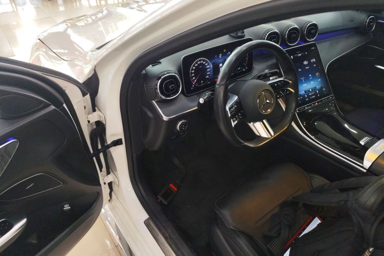 奔驰C级 2022款 改款 C 200 L 运动版中控内饰20